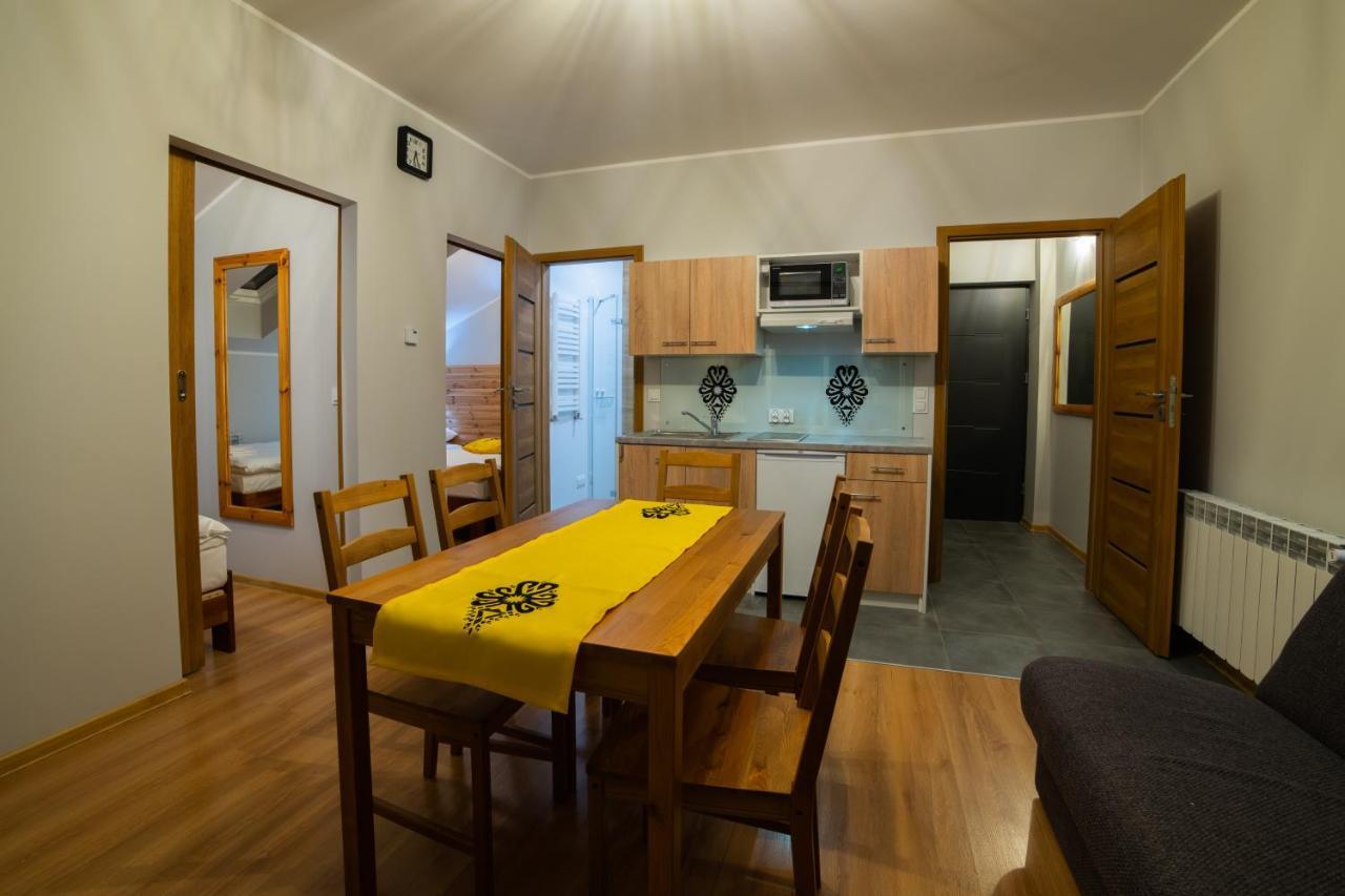 Sloneczny Przystanek Apartment *